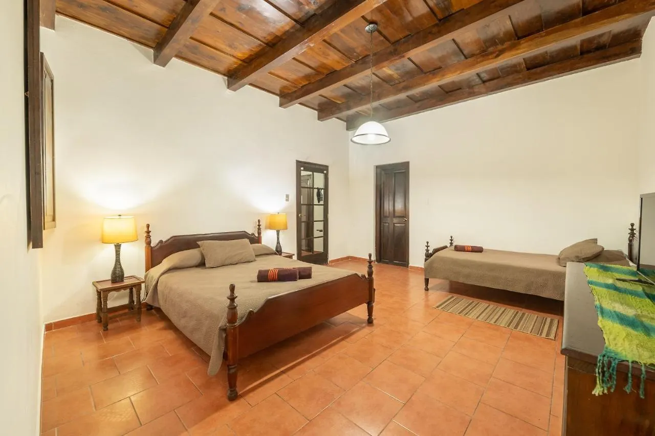 Casita Tumbergia Apartamento Antigua